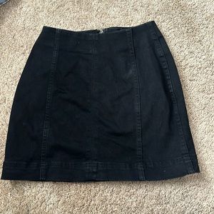 00 Wild Fable black mini skirt